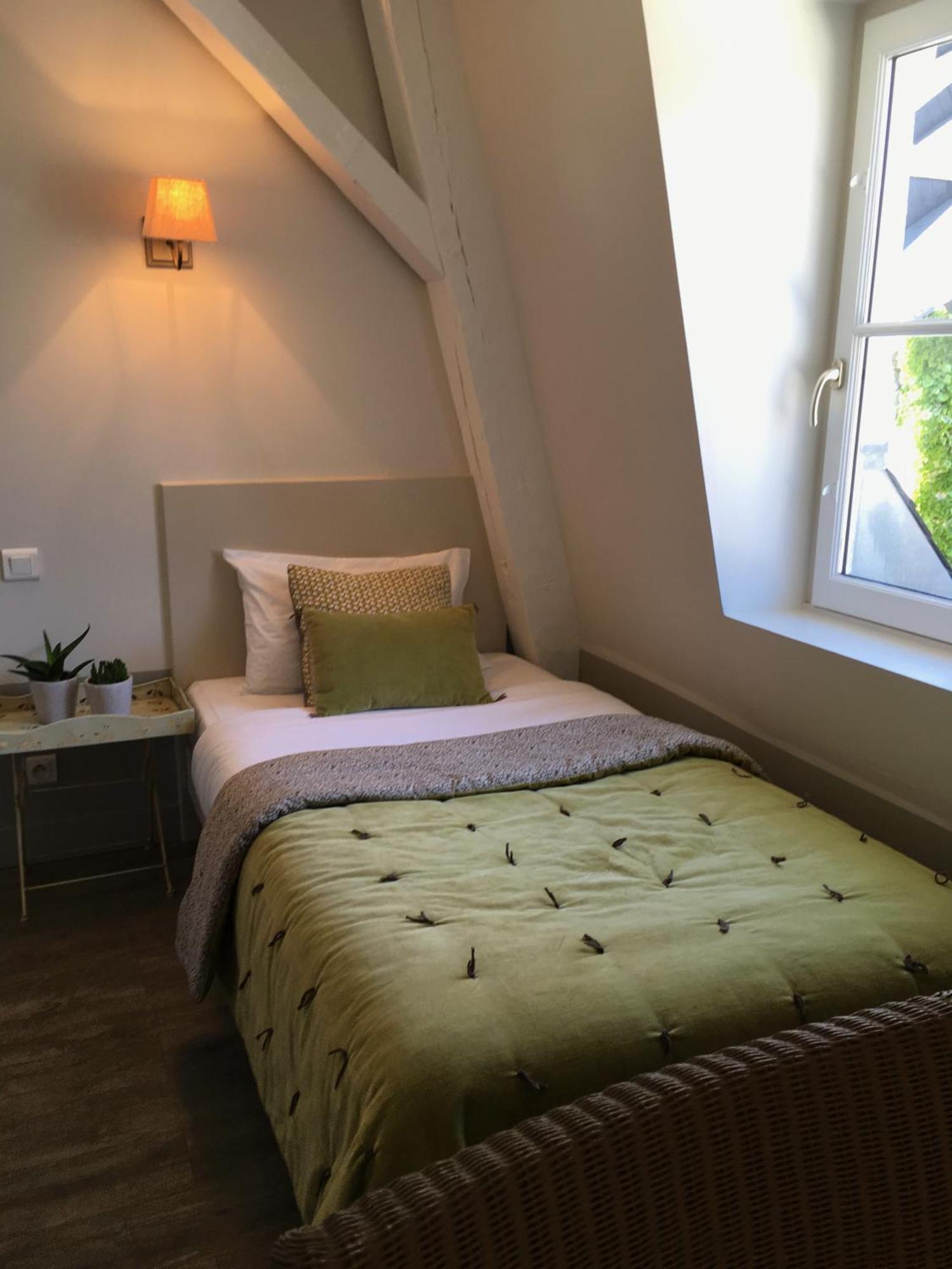 Hotel L'Adresse Tours Room photo